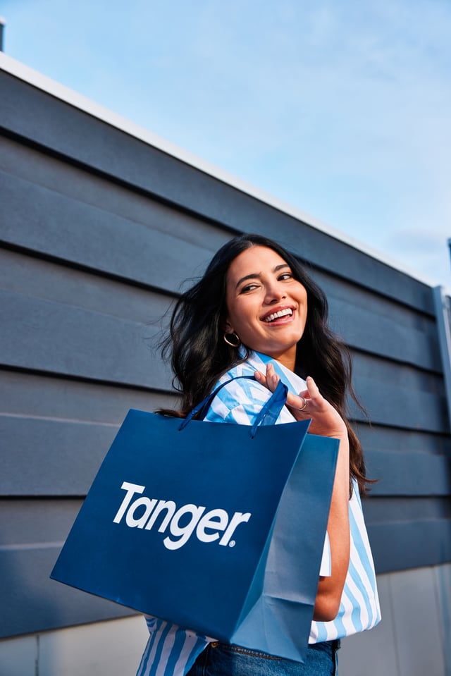 TANGER-SPSM25_D2_S08_SPRING_STYLE2_5024_edit (1).jpg