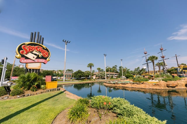 Spy-Glass-Adventure-Golf_EE9D30E7-5056-A36A-0BE562E5585FDA76-ee9d2ebf5056a36_ee9d3878-5056-a36a-0ba6cd1d0da68cbc.jpg