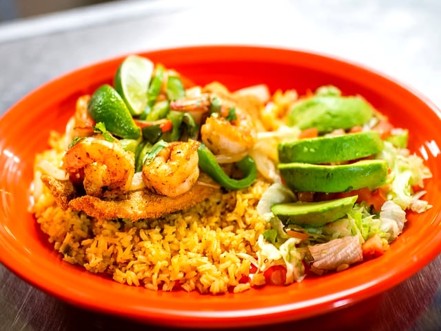 Jefes-Mexican-Restaurant-1.jpg