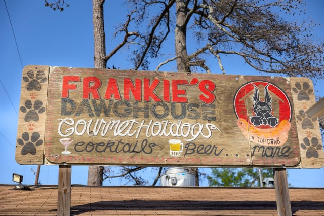 FrankiesDawgHouse_VBROwned2025.jpg