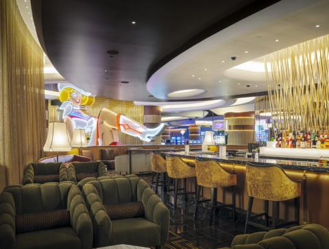 original_VegasVickieBar1-72dpi-982x615_0ED7B4F2-EDE4-3B4A-539F621B462158B6-0ed7b407f3d311c.jpg