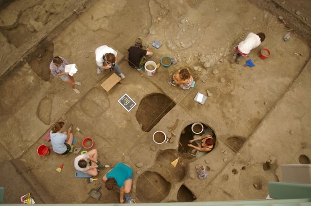 archeodome06b (1).jpg