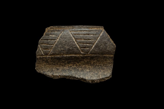 Incised Traingle Pottery Sherd.png