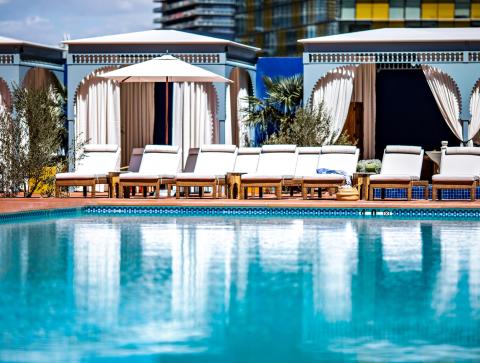 original_nomad-pool0-bf3a43039b24549.jpg