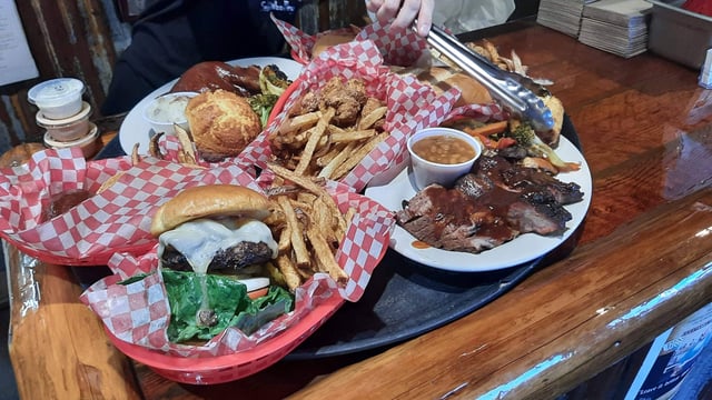photo-restaurant-food-double-barrel-bbq-013-1.jpeg