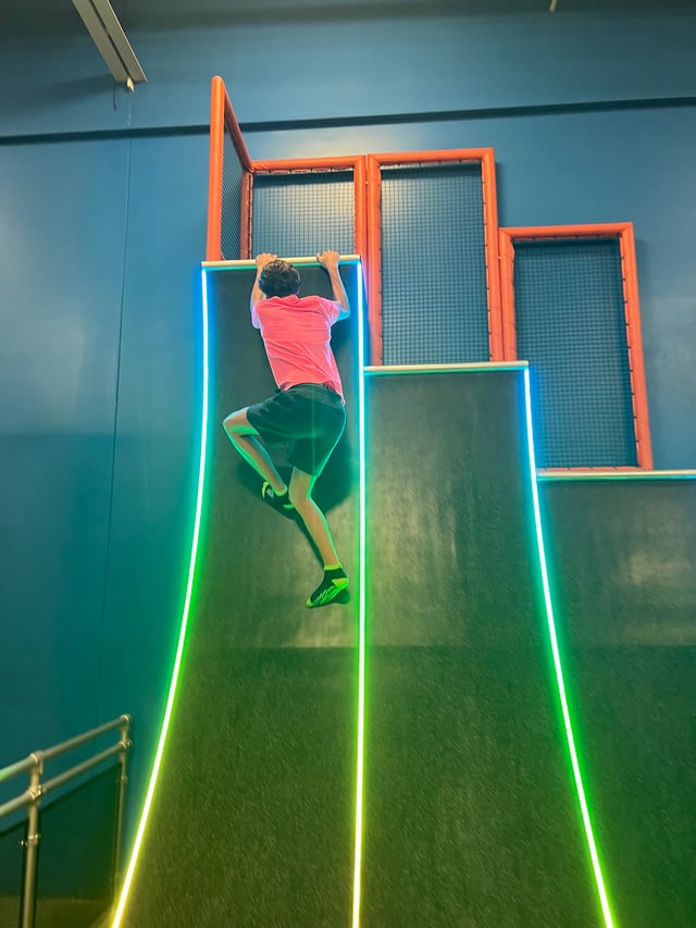 436452061_839682341536791_3450059186995396123_n.jpg