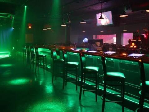 original_Flex-Cocktail-Lounge_5626A717-D37E-8A52-DA71218B117F8BC3-5626a639e64e61b.jpg