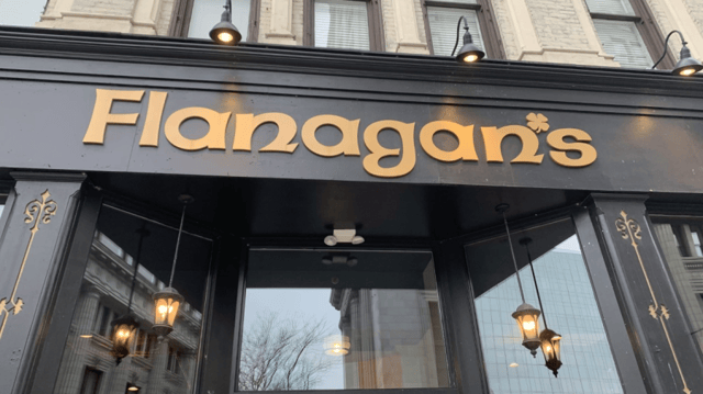 Flanagan's Irish Pub