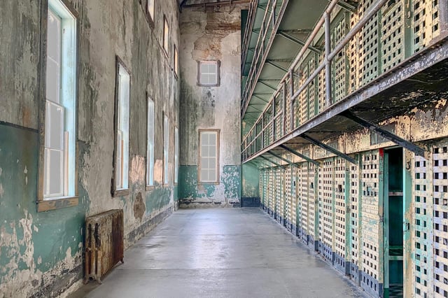 old-idaho-penitentiary-7-scaled.jpg