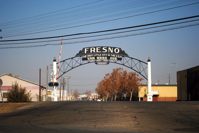 Fresno Sign Daniel.jpg