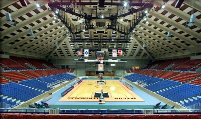 ColiseumBasketball