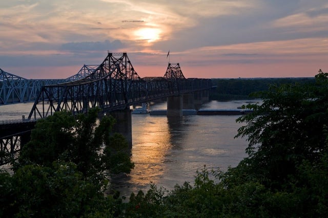 vburg-Bridge26.jpg