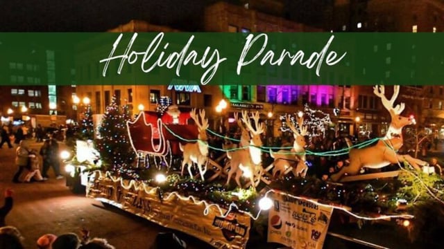 HolidayParadeWauasu_AB20D1BE-5056-A36A-080DE52E3E25A401_ab233875-5056-a36a-083aed66f13188e5.jpg