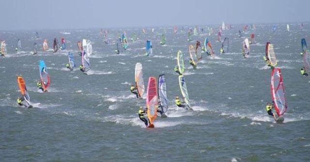 OBX Wind 2019 long distance.JPG