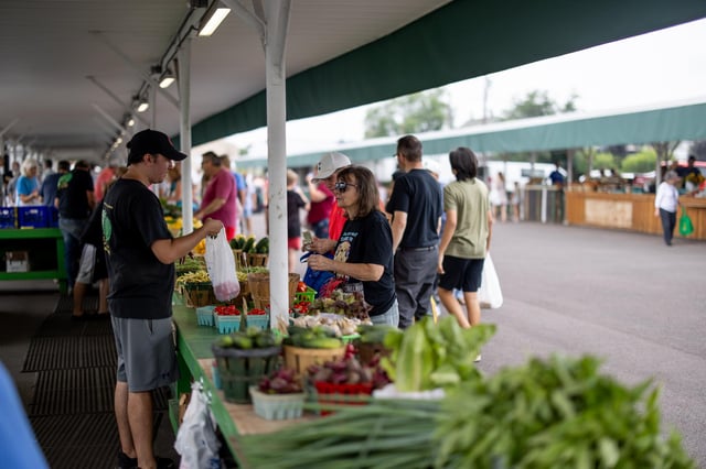 Co_Op_Farmers_Market_2023_Hiller_202_LCVB.jpg