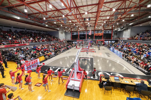 Nicholls Basketball PC - Vesna Dies.jpg