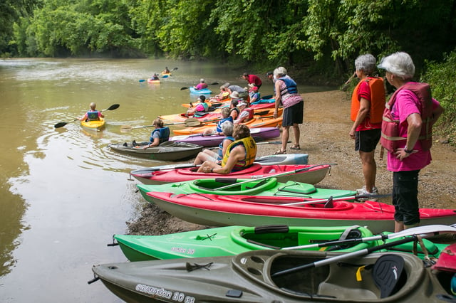 rockcastle river kayake.jpg