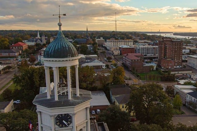 visit vicksburg.jpg