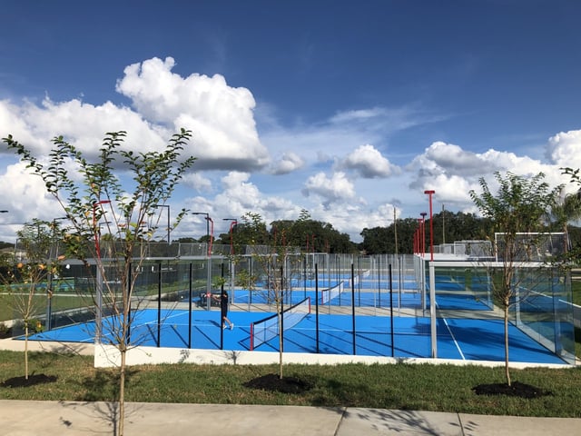 padel-courts.jpg