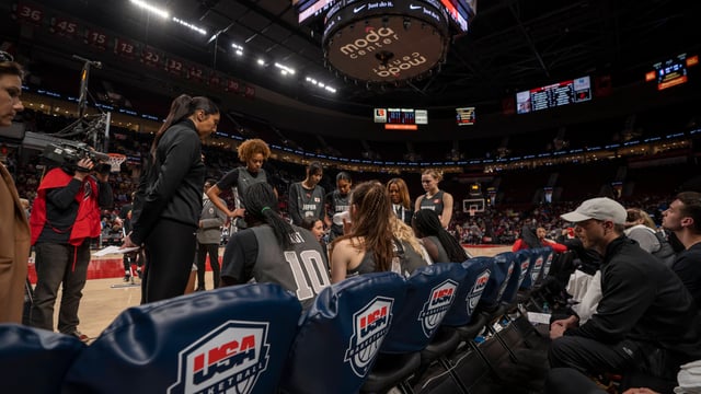 20230408HOOPSUMMIT_WOMENS_1st HALF_5.jpeg