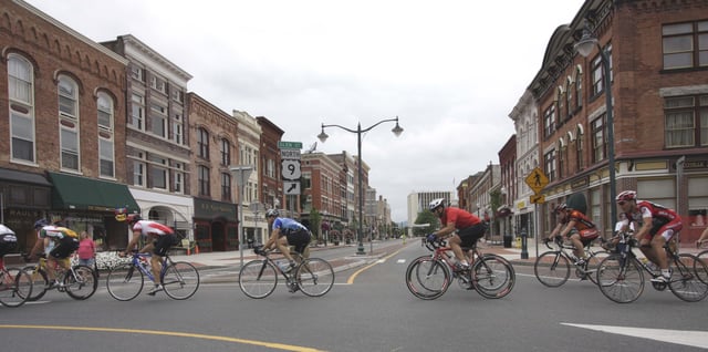 Bike-race-shot-from-GF-roundabout.jpg