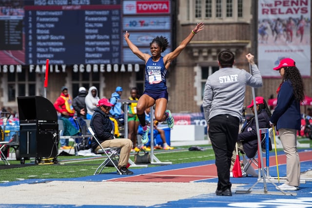 Penn_Relays_SvBIsOu8mGUaXn466ZAc-8u18q0ABlZBh_rgb_l.jpg