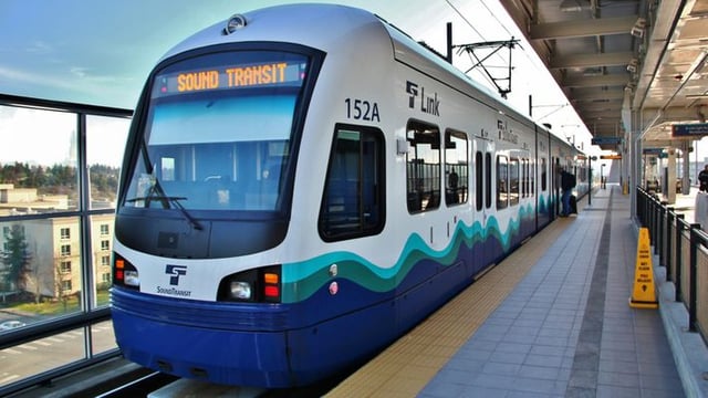 LinkLightRail.jpg