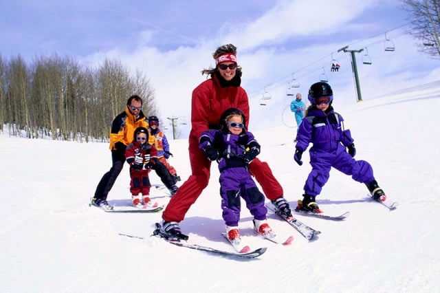 skiing-family