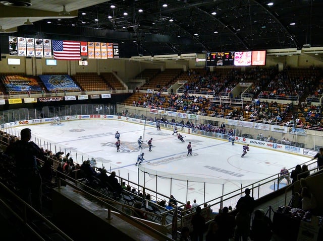 pigeon forge ice rink