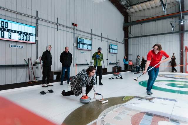 230115.MCVB.Curling.20.jpg
