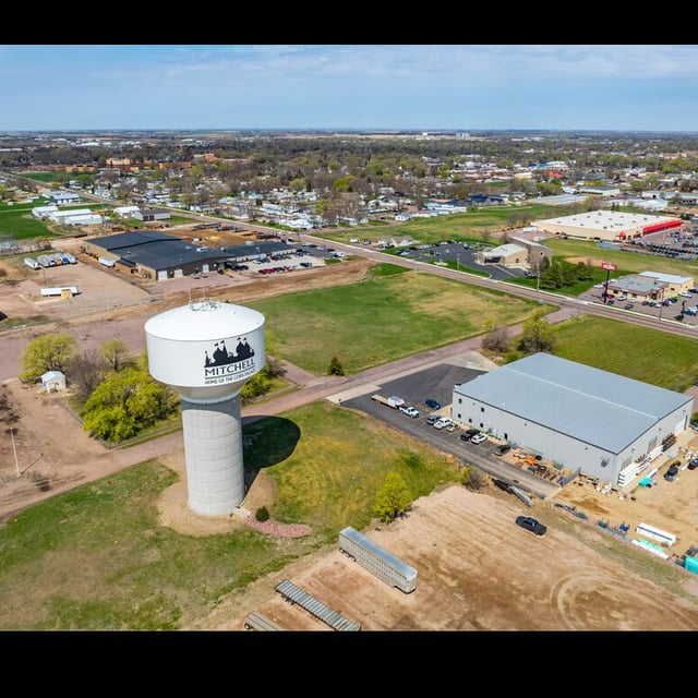 cropped-Mitchell SD with water tower (1).jpg