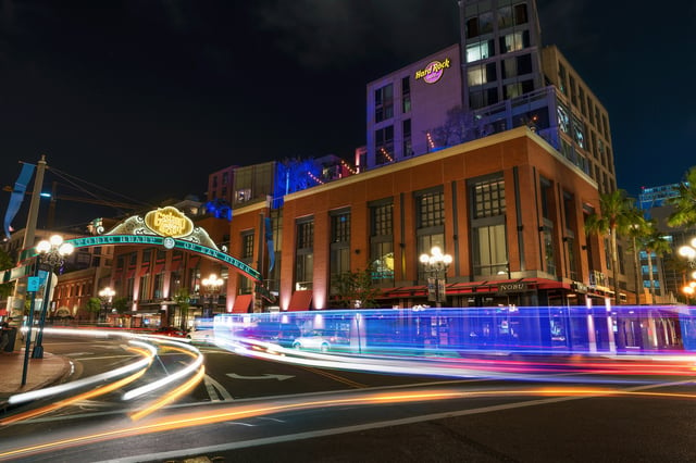 Gaslamp at Night Small