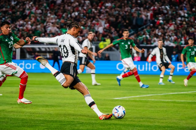 Mexico_vs_Germany_Soccer_Game_at_Lincoln_Financial_S1Mljt5HfMgVZQgY0ASzlzt18q0ABlZBh_rgb_l.jpg