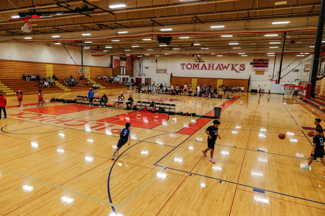 BracketsBasketball_D1X0895.jpg