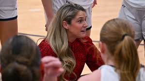 Hardrocker womens coach.jpg