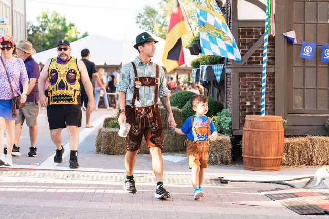 Large JPG-Oktoberfest 05.jpg