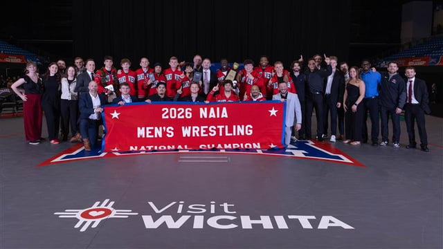 26 naia wrestling men.jpg