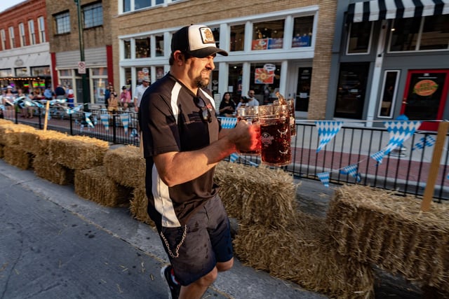 Large JPG-Oktoberfest-99.jpg