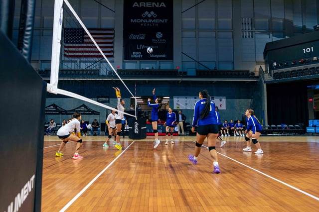 LNI-Volleyball-20.jpg