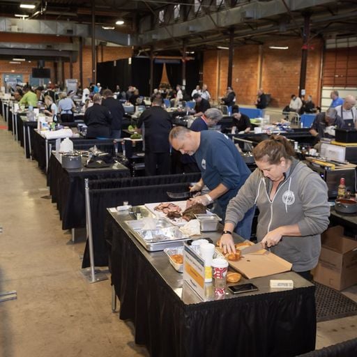 Sandwich in Kitchen Arena