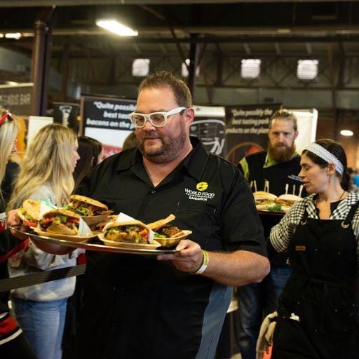 The turnin - sandwich signature 2