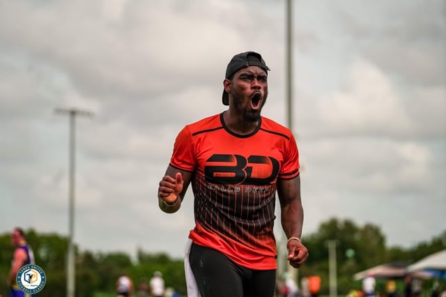 3F8B8144-6E43-4B9A-8E9D-4E0D8D5986F2