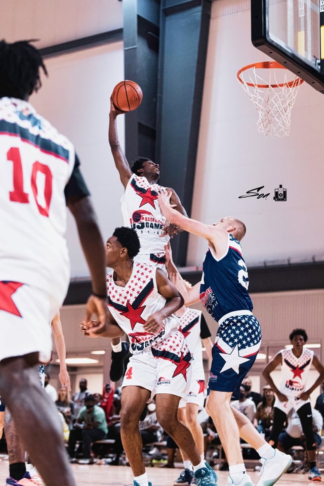 halftime sports dunk