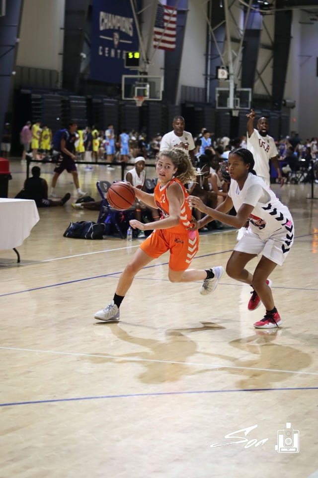 halftime sports girls