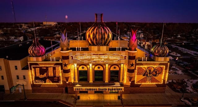 Corn Palace.jpg