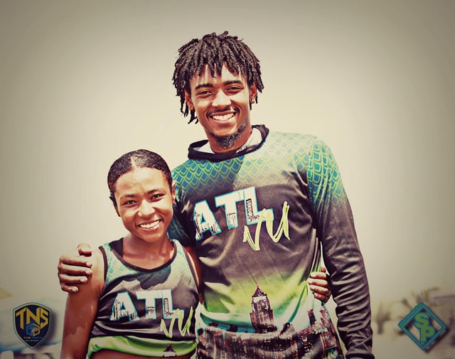 E886409A-6888-4F35-908B-0A99D9CFD507