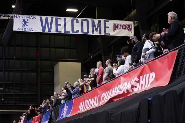 DSC01634_Hartman Arena_Session 3_credit Tony Shock.jpg