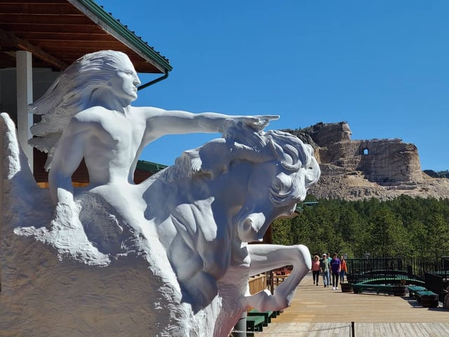 Crazy Horse.jpg