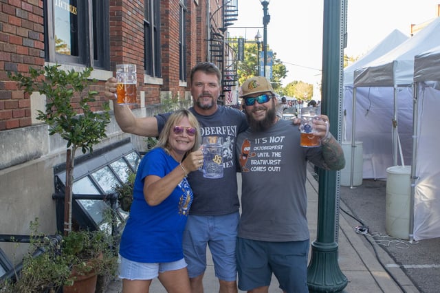 Large JPG-Oktoberfest_2021_ 222.jpg