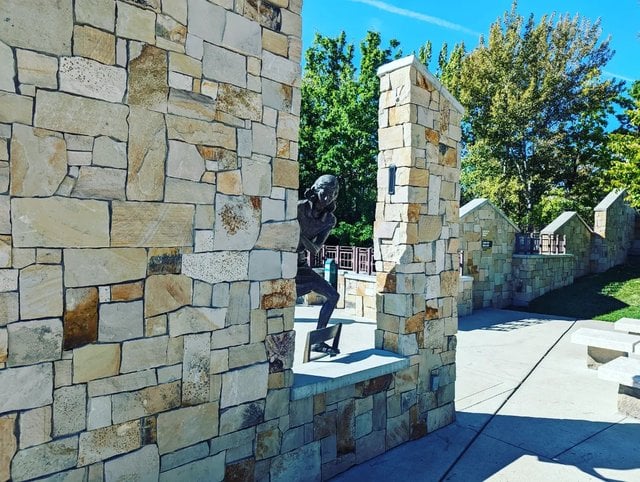 drockhughes-Instagram-3596-ig-17958936731057391-small.jpg